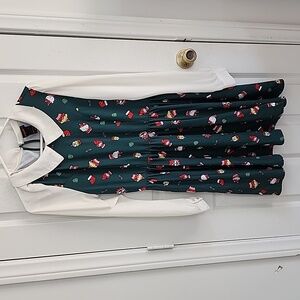 Sanrio Hello Kitty Hot Topic Holiday Christmas Print Dress